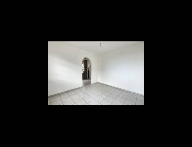 1 BEDROOM HOUSE TO LET IN RESERVOIR HILLS